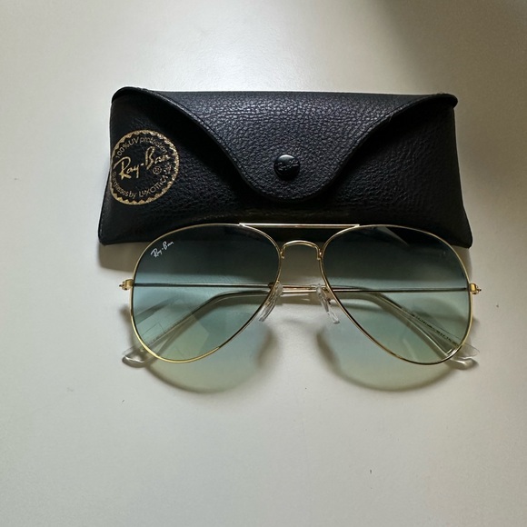 RayBan Aviator Gradient - Picture 2 of 3
